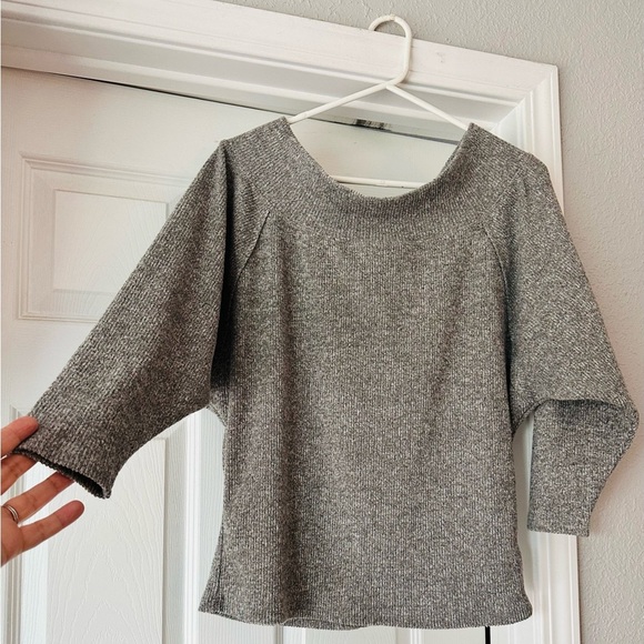 Gray Knit Top - Picture 2 of 3